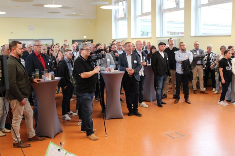 Rekordbeteiligung: 5. Hettstedter Wirtschaftsempfang setzt Impulse für die Zukunft